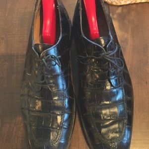 Size 10 Mezlan alligator shoes